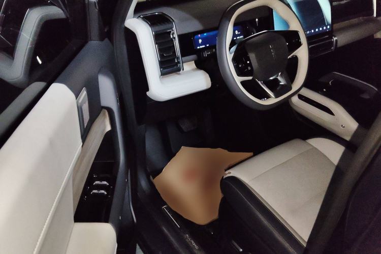 Used iCAR 03 2024 472km Four-Wheel Drive Long-Range Version
