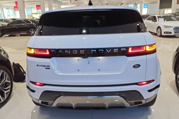 Used Land Rover Range Evoque 2021 Range Rover Velar 249 PS R-Dynamic S Performance Edition
