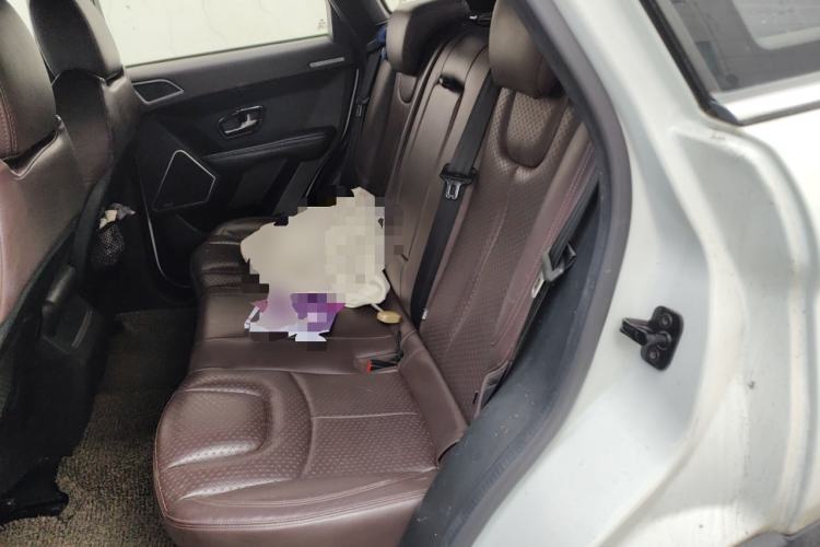 Used Land X7 2015 2.0T Panoramic Prestige Edition
