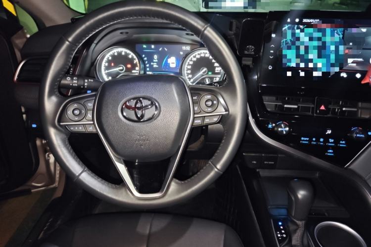 Used Toyota Camry 2021 2.0G Luxury Edition