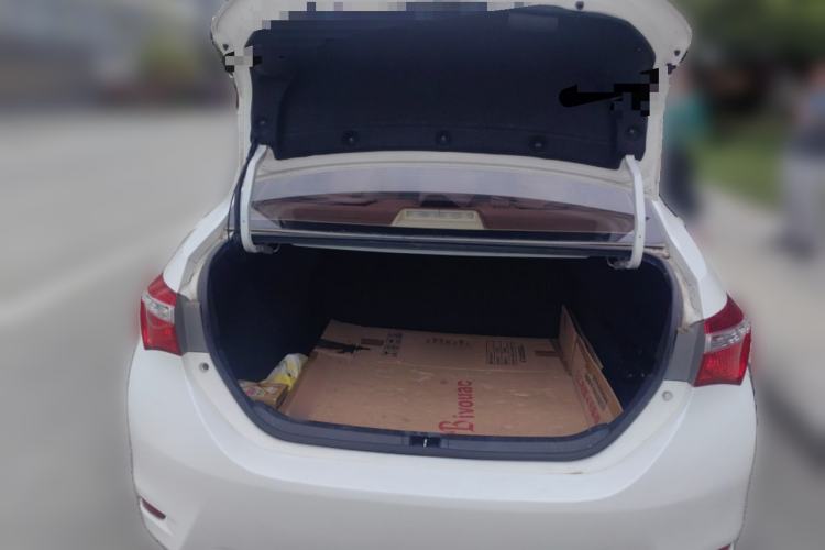 Used Toyota Corolla 2014 1.6L CVT GL Trunk