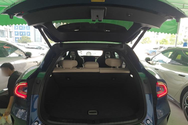 Used Xiaomi Auto YU7 2025 Ultra-Long Range Rear-Wheel Drive Version Trunk