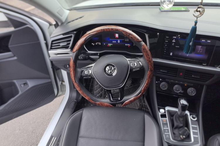 Used Volkswagen Sagitar 2021 280TSI DSG Excellence Edition Steering Wheel