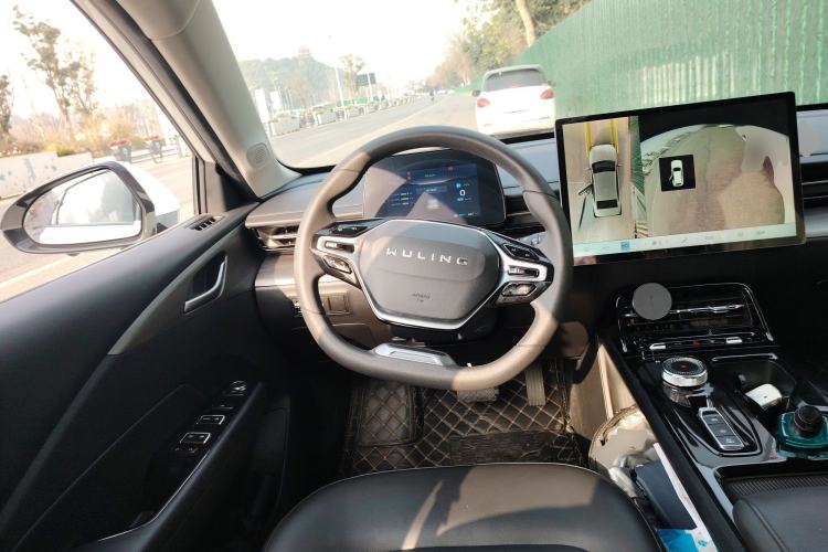 Used Wuling Xingguang 2023 70 Standard Edition
