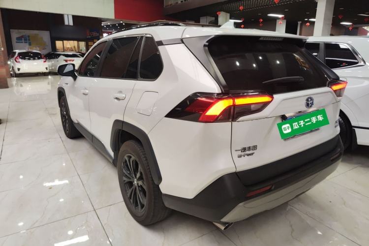 Used Toyota RAV4 2023 Dual-Engine 2.5L E-CVT Four-Wheel Drive Elite Plus Edition