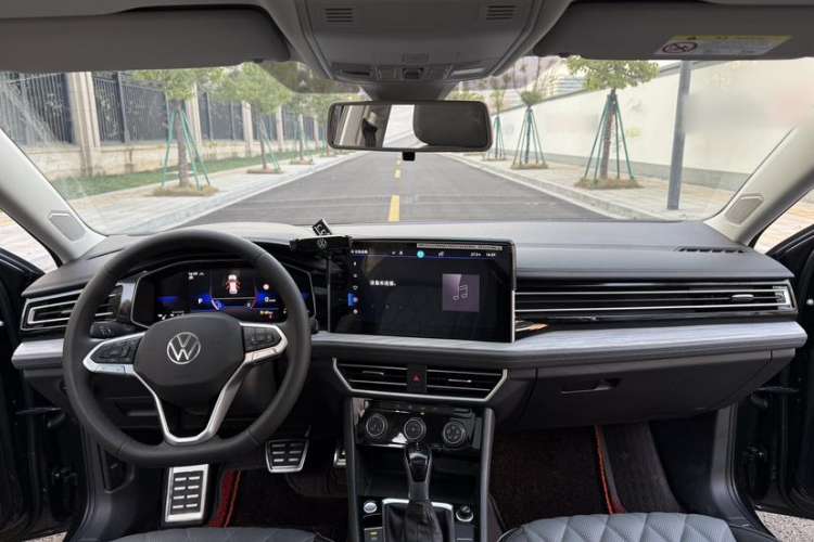 Used Volkswagen Sagitar 2025 300TSI DSG Excellence Edition