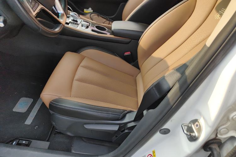 Used BYD Qin New Energy 2017 1.5T Luxury Model Left Front Seat