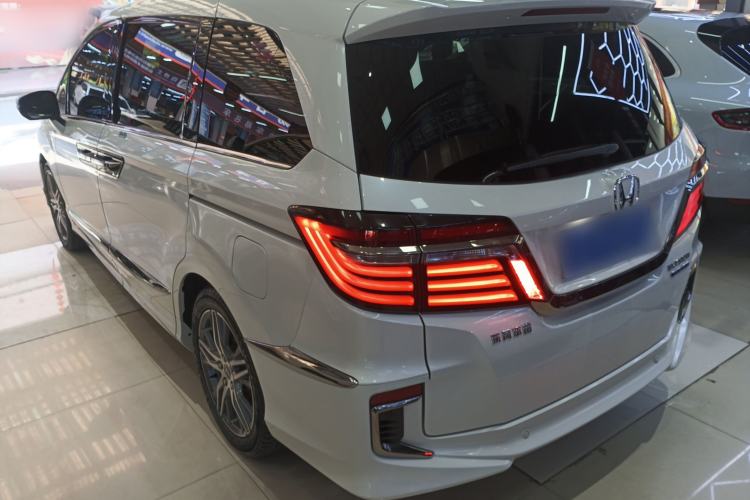 Used Honda Elysion 2019 2.0L Hybrid Luxury Edition