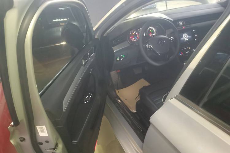 Used Volkswagen Magotan 2019 280TSI DSG Leading Model China VI Standard