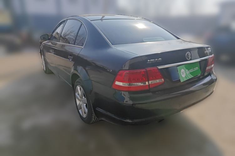 Used Volkswagen Passat 2009 2.0L MFI Automatic Luxury Edition
