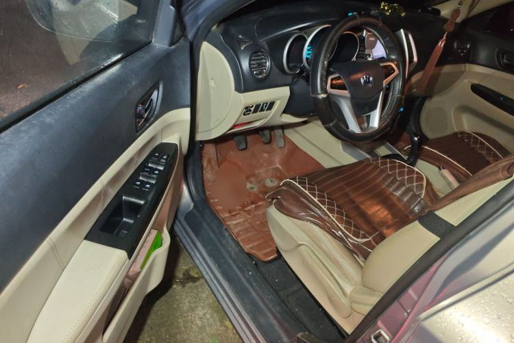 Used Changan Eado 2014 1.6L Manual Luxury Model
