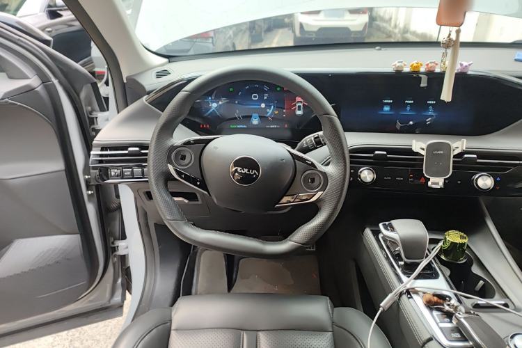 Used Dongfeng Aeolus Huge 2022 Mach Dual-Motor 1.5T MHD Dare-to-Dream Edition Steering Wheel