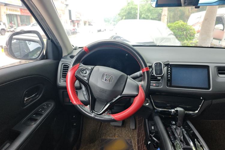 Used Honda Vezel 2019 220 TURBO CVT Luxury Edition China VI
