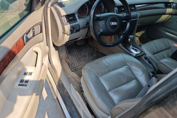 Used Audi A6 2004 2.8L Luxury Edition