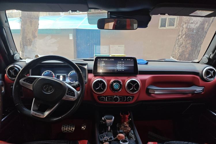 Used BAIC Off-Road BJ40 2019 2.3T Automatic Four-Wheel Drive Urban Hunter Edition Premium Model China VI Emission Standard