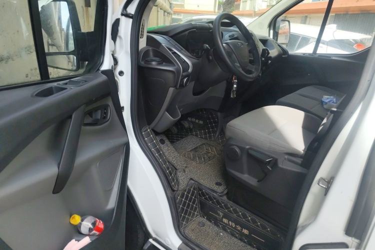 Used Ford Transit 2017 2.0T Gasoline Multi-Purpose Commercial Vehicle Mid-Drive Mid-Roof China V Standard