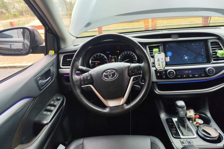 Used Toyota Highlander 2021 2.0T Four-Wheel Drive Luxury Edition 7 Seats
