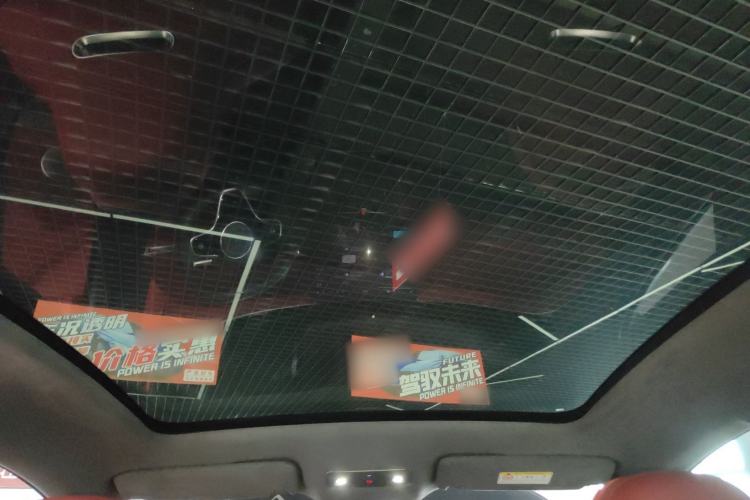 Used Hima Luxeed R7 2024 All-Electric 802 km Max Headliner