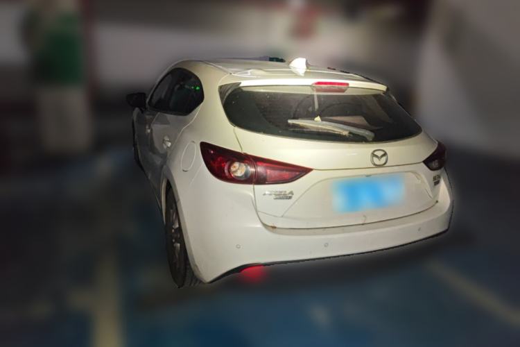 Used Mazda 3 Axela 2016 Hatchback 1.5L Automatic Luxury Model Rear Left 45 Deg