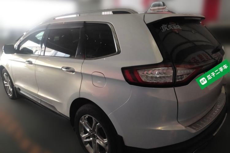 Used Ford Edge 2016 EcoBoost 245 Two-Wheel-Drive Titanium 7-Seater Rear Left 45 Deg