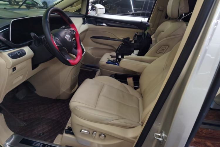 Used Buick GL8 2022 ES Landtrek 653T Luxury Edition