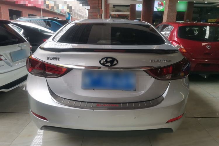Used Hyundai Elantra (5th Generation / Langdong) 2015 1.6L Automatic Fashion Model
