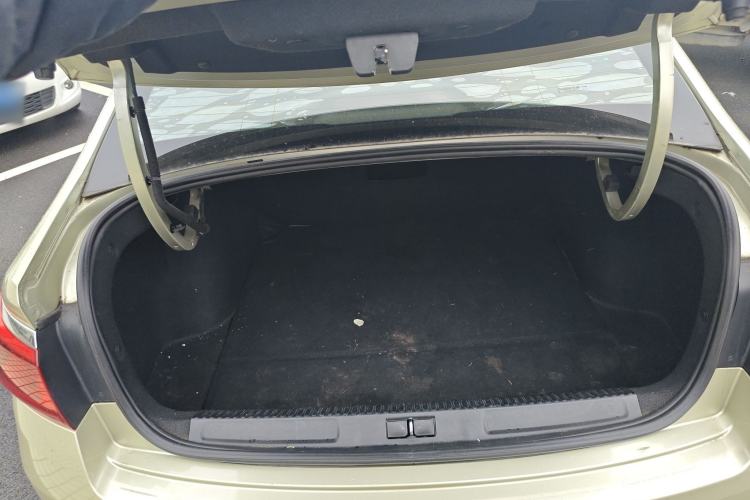 Used Citroen C4 Sega 2016 1.6L Automatic Luxury Model
