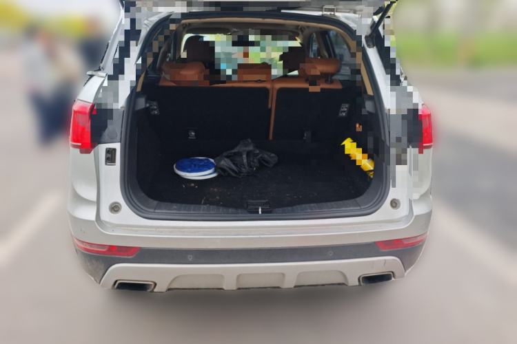 Used Haval H6 Coupe 2015 Blue Label 2.0T Automatic Two-Wheel Drive Elite Model Trunk