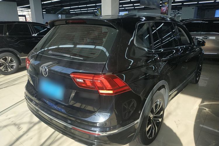 Used Volkswagen Tiguan L 2021 330TSI Automatic Two-Wheel Drive R-Line Enhanced Edition
