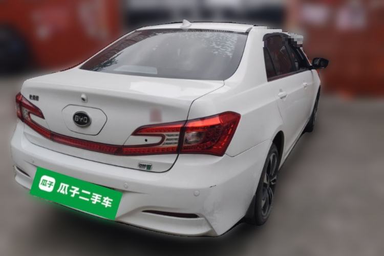 Used BYD Qin New Energy 2015 1.5T Dual-Crown Flagship Plus Edition Rear Right 45 Deg