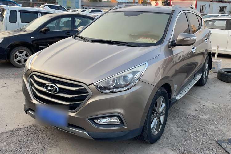 Used Hyundai ix35 2013 2.0L Automatic Two-Wheel Drive Smart GLS China IV Standard