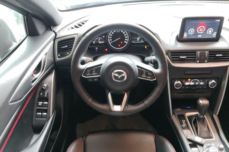 Used Mazda CX-4 2018 2.0L Automatic Two-Wheel Drive Blue Sky Exploration Version China V Standard