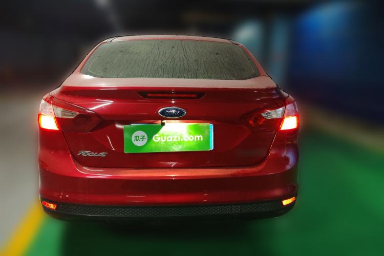 Used Ford Focus 2012 Sedan 1.6L Automatic Comfort Model
