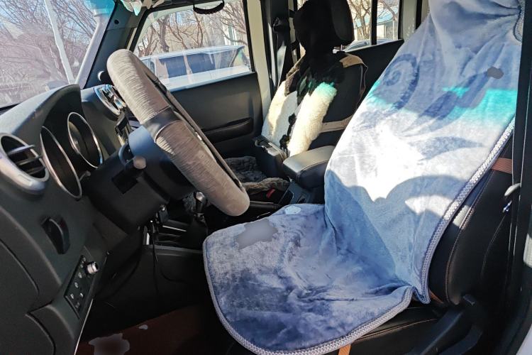 Used BAIC Off-Road BJ40 2016 40L 2.3T Automatic All-Wheel Drive Premium Edition Left Front Seat