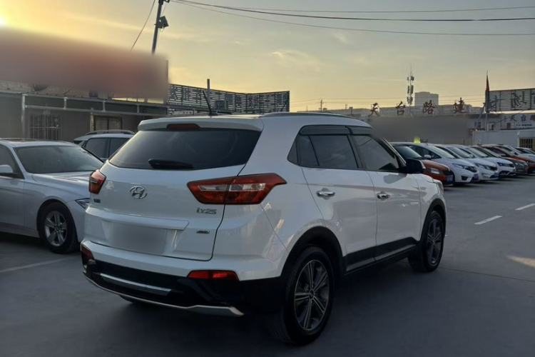 Used Hyundai ix25 2015 1.6L Automatic Two-Wheel Drive Smart GLS Trim
