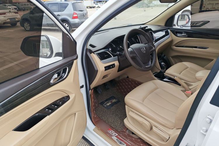 Used Baojun 730 2016 1.5L Manual Comfort Version 7 Seats China V Emission Standard