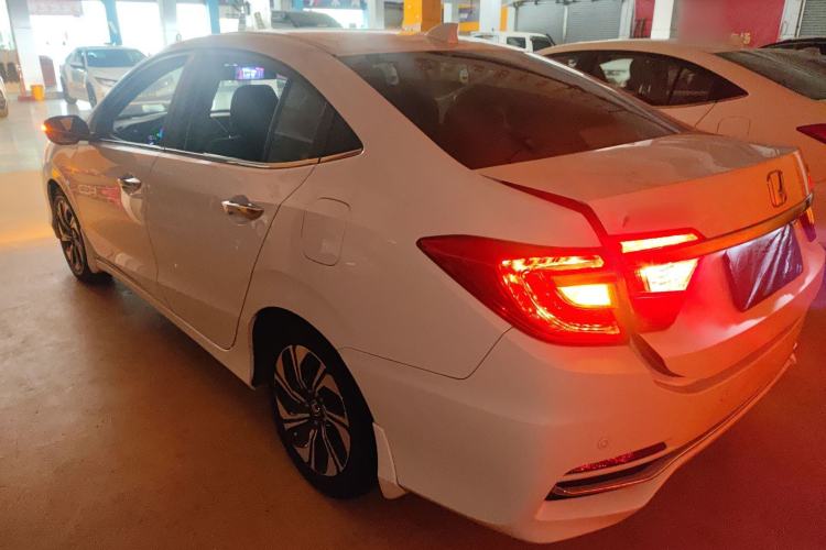 Used Honda Crider 2016 1.8L CVT Luxury Edition Rear Left 45 Deg