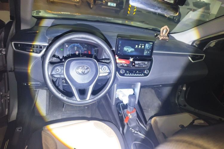 Used Toyota FRONTLANDER 2023 2.0L CVT Leading Edition Center Console