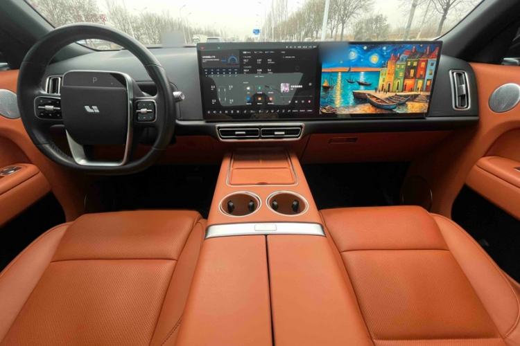 Used Li Auto L8 2023 Pro Model Interior 1