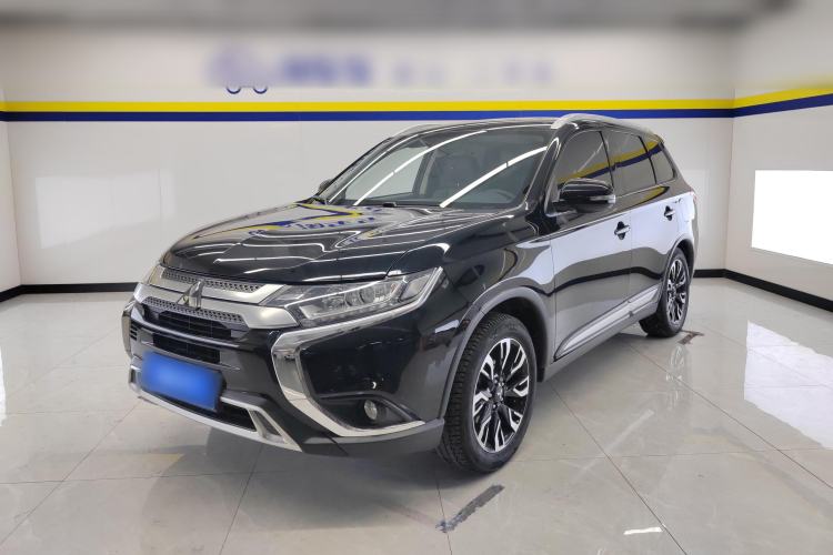 Used Mitsubishi Outlander 2020 2.0L Two-Wheel Drive Enjoyment Version 5 Seats