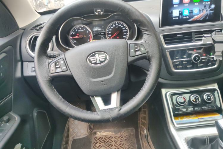 Used Bestune X40 2019 1.6L Manual Luxury Edition China VI
