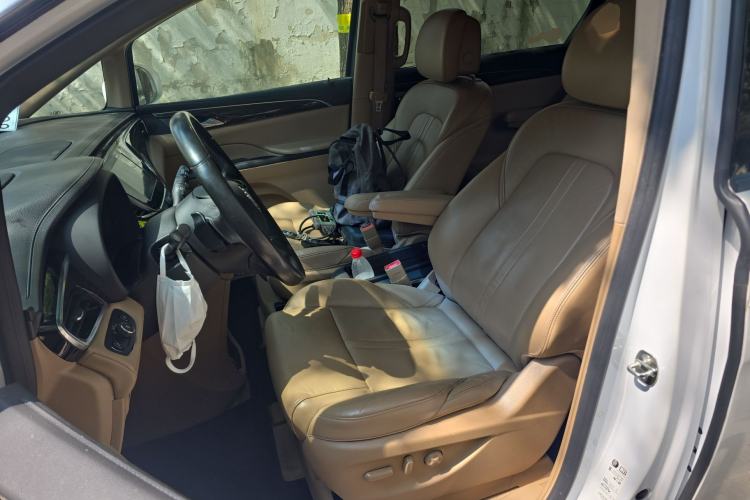 Used Buick GL8 2017 ES 28T Flagship Model China V Standard Left Front Seat