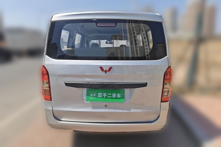 Used Wuling Rongguang V 2016 1.5L Practical Version
