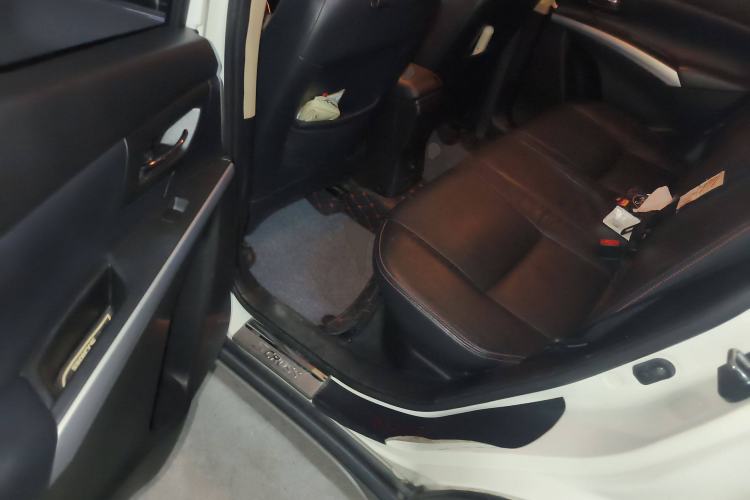 Used Suzuki S-Cross 2014 1.6L CVT Four-Wheel Drive Luxury Version
