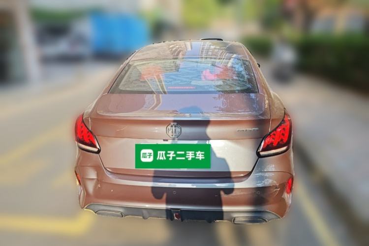 Used MG 5 2021 180 DVVT CVT Youthful Style Edition
