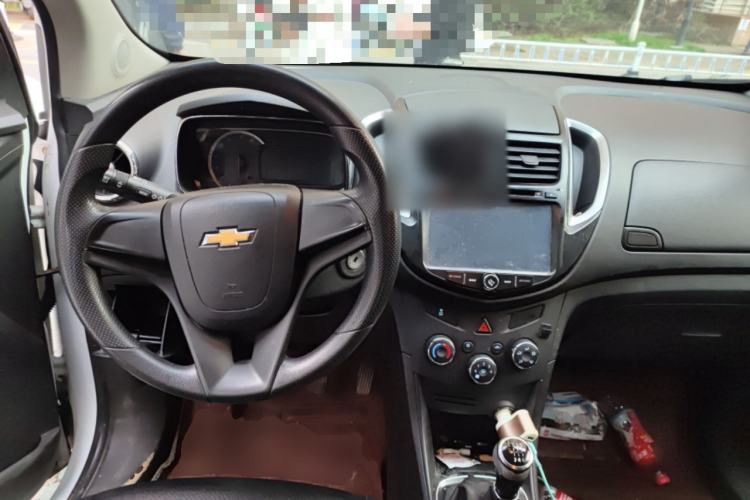 Used Chevrolet Trax 2016 1.4T Manual Two-Wheel Drive Comfort Version with Sunroof