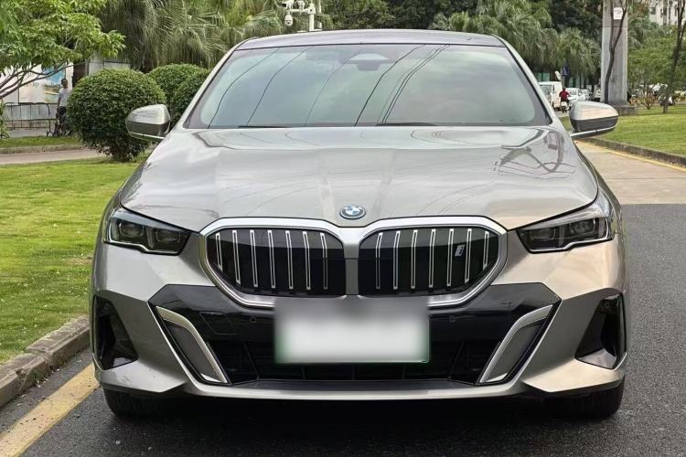 Used BMW i5 2024 eDrive 35L M Sport Package
