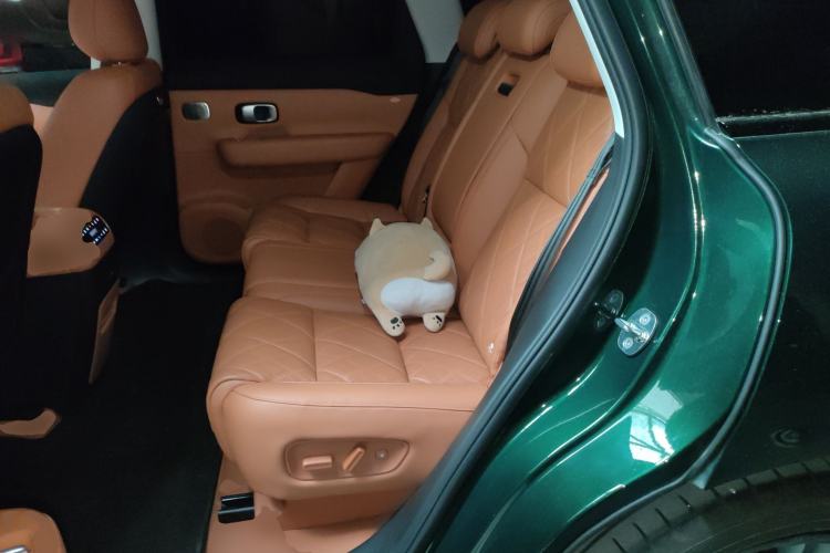 Used Leapmotor C16 2026 Extended-Range 280 LiDAR Zhizun Edition 5 Seats
