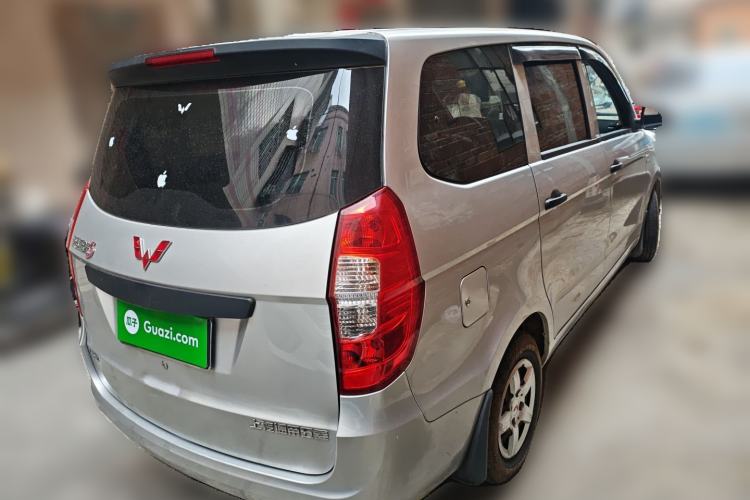 Used Wuling Hongguang 2015 1.5L S Basic Version China V Standard
