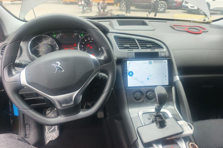 Used Peugeot 3008 2015 2.0L Automatic Classic Edition
